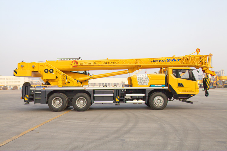 XCMG Official 16 Ton Mobile Cranes XCT16 China Hydraulic Mobile Crane Price